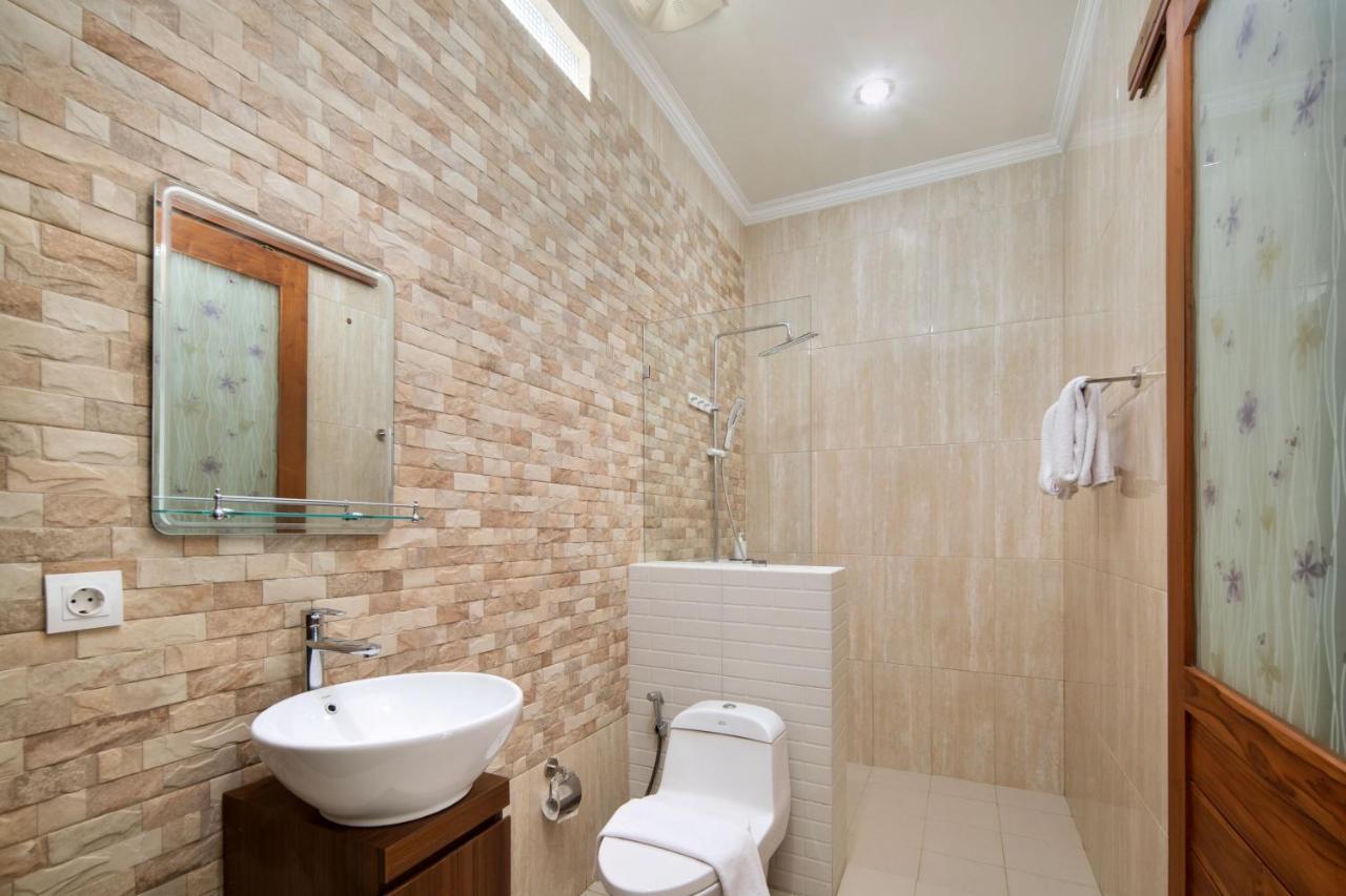 Jineswari Kuta By Kamara Hotel Kültér fotó